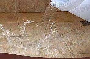 桂林市漏水维修 免砸砖防水材料该如何施工